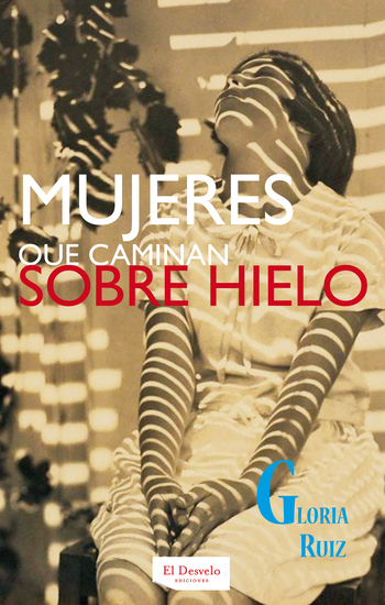 Mujeres que caminan sobre hielo - cover