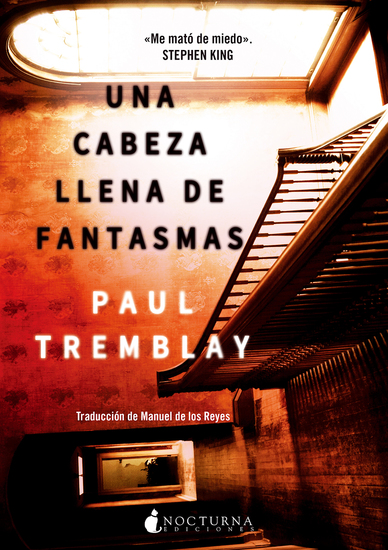 Una cabeza llena de fantasmas - cover