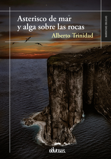 Asterisco de mar y alga sobre las rocas - cover